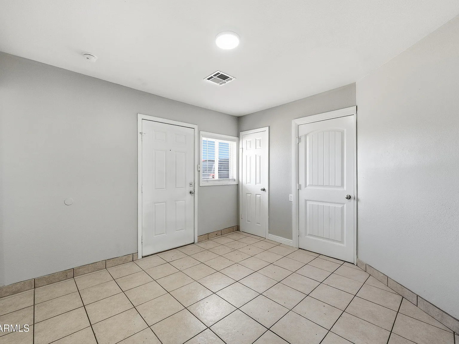 2 bed, 1.0 bath, 610 sqft, $1,100 — Photo 4