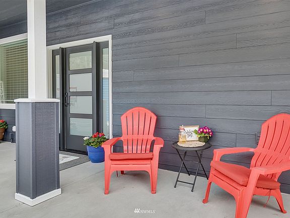 Whether you are on the back deck or on the front porch...relax and enjoy the island life!