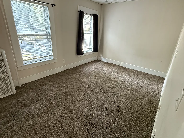 595 Chestnut St #1 — Photo 13