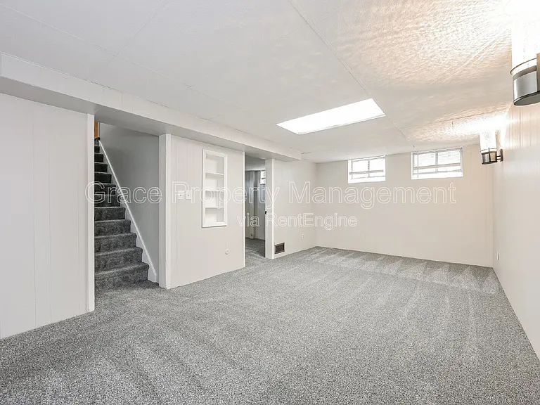 2610 S Gaylord St — Photo 10
