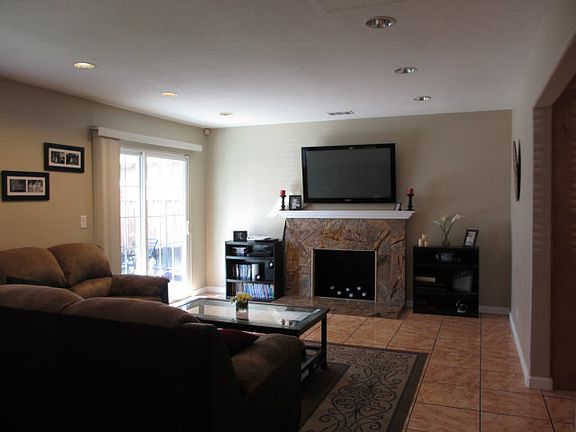 4th image of 2635 Sleepy Hollow Ln