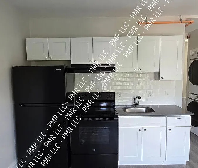 5028 N 12th St #3 — Photo 7