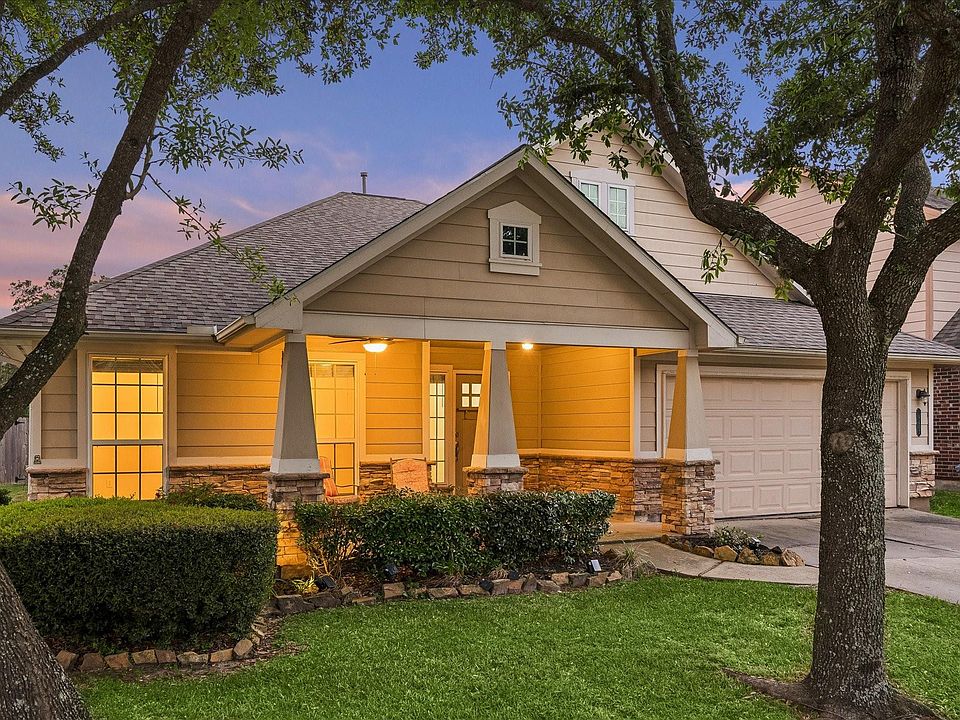 1st image of 19403 Valiant Woods Dr
