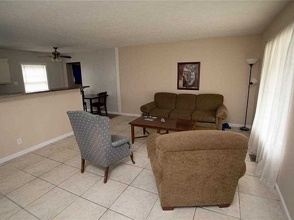 5th image of 7919 Roseway Ct