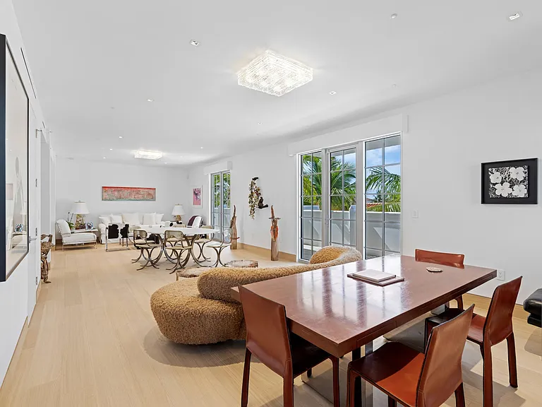 247 Worth Ave #PENTHOUSE — Photo 11