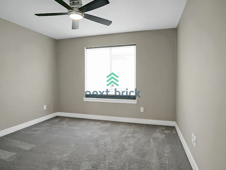 452 SW 111th Pl — Photo 17