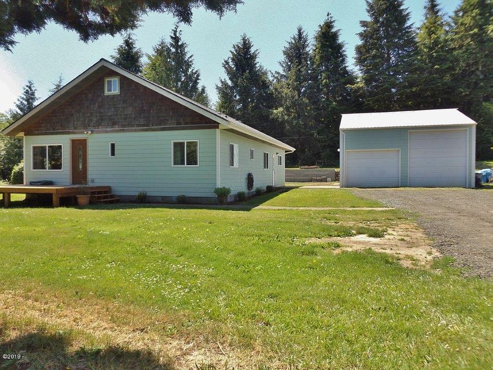 1st image of 2295 SE Merten Dr