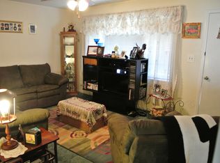 2430 Cove Cir, Hokes Bluff, AL 35903