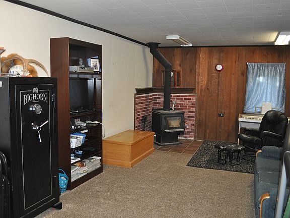 2nd image of 628 Ginko Rd
