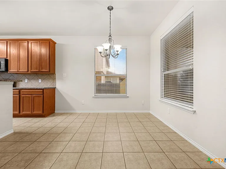 5101 Birmingham Cir — Photo 14