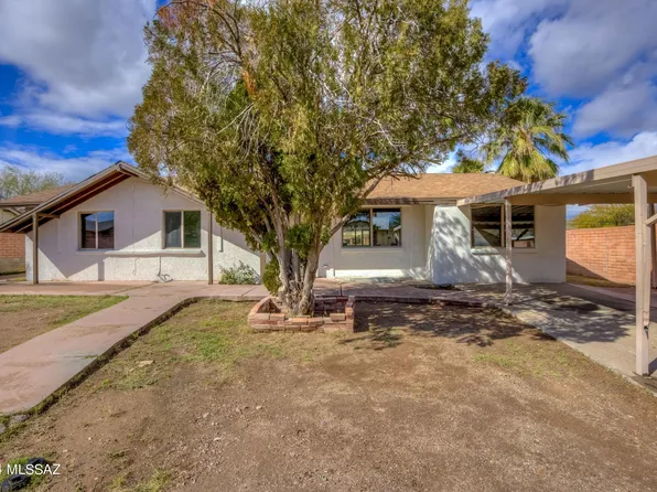 2712 S Castle Dr, Tucson, AZ 85713