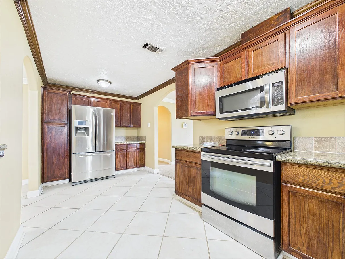 Building Photo - 1213 W Sidnor St