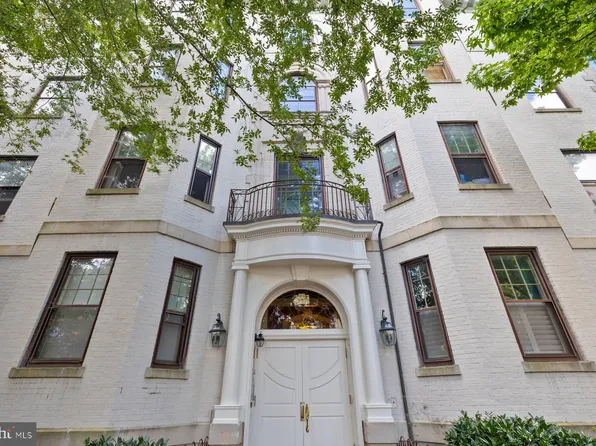 3020 Dent Pl NW APT 30W, Washington, DC 20007