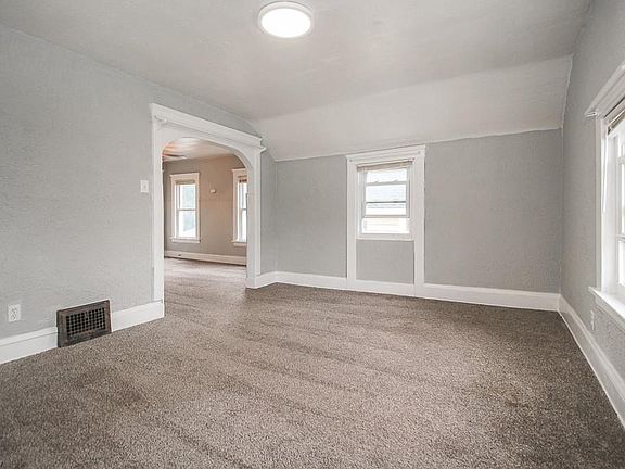 4th image of 3123 Cypress Ave