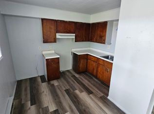 1109 N East St #B, Sullivan, IN 47882