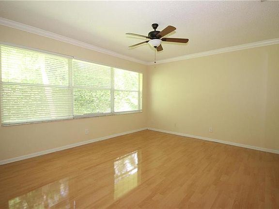 3rd image of 240 Coral Trace Cir W