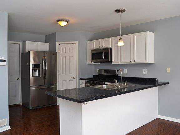 2nd image of 3236 Napa Ct