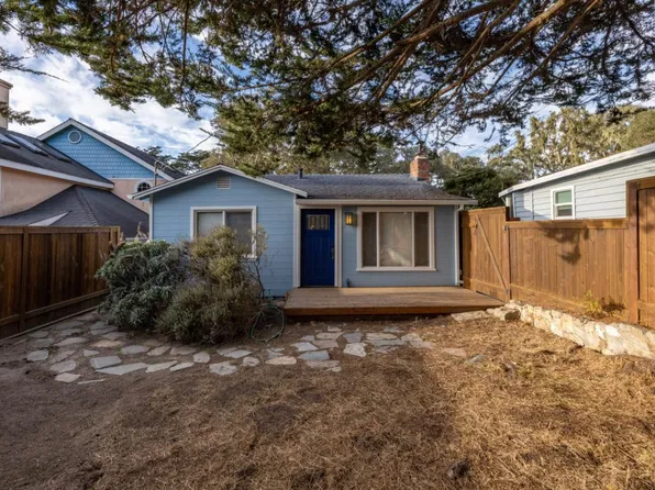 1212 Miles Ave, Pacific Grove, CA 93950