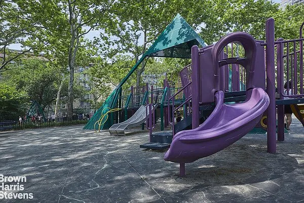 Rented by Brown Harris Stevens | media 20