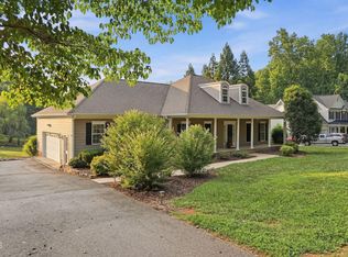2705 Percussion Dr, Hillsborough, NC 27278