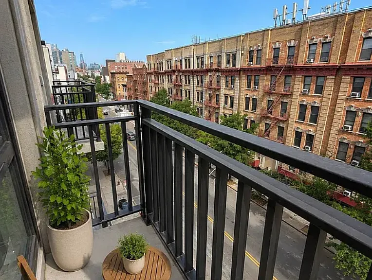624 Metropolitan Ave #209A — Photo 2