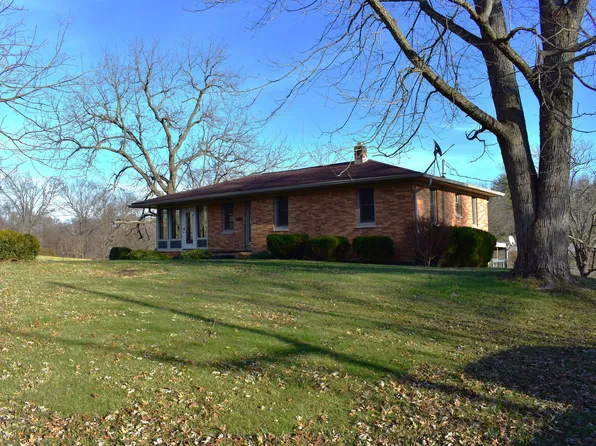 5155 Turkey Track Rd, Martinsville, IN 46151