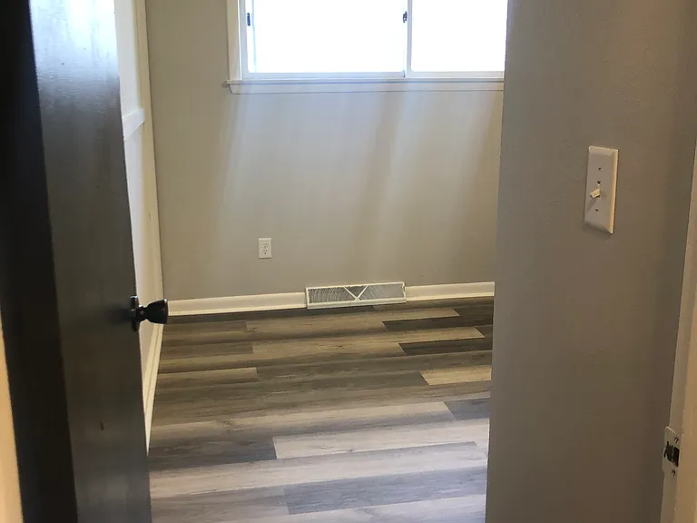 1642 Chapman Ave — Photo 13