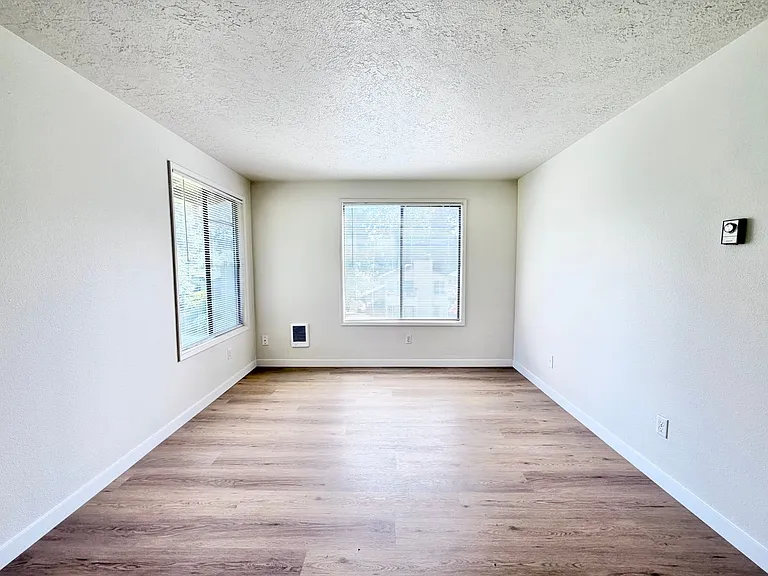 7060 SW Montauk Cir — Photo 9