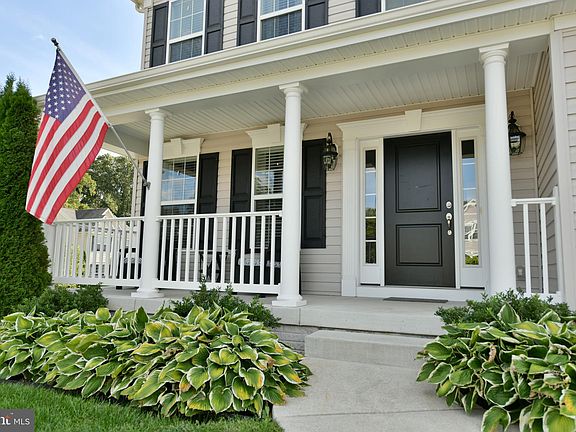 3rd image of 154 Cool Meadow Dr