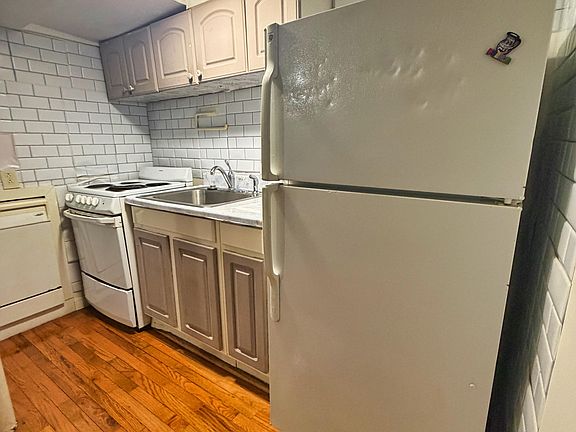 2nd image of 57 Brighton Ave #B57