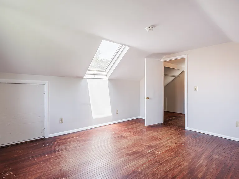 26 Clearview Ave — Photo 25