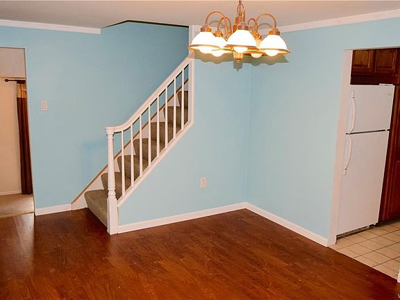2nd image of 418 82nd St