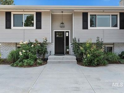 8800 S Linder Rd, Meridian, ID, 83642