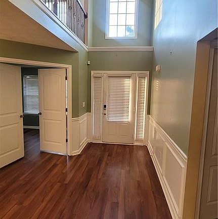 3rd image of 2389 Park Estates Dr