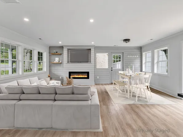 390 Albert Avenue, Stratford, CT 06614