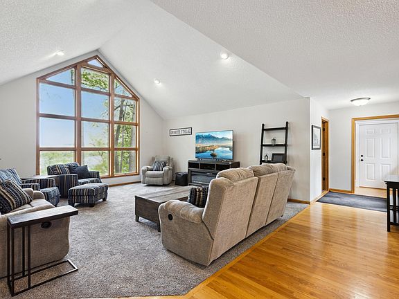 3rd image of 25306 Csah #4