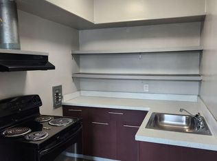 The Oakwood Manor Apartments, Dearborn, MI 48124