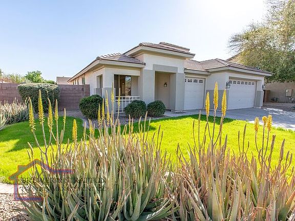 4th image of 1853 E San Carlos Pl