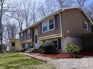 25 Fenwick Ct, Groton, CT 06355