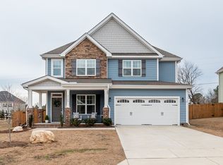 2149 Mills Crest St, Fuquay Varina, NC 27526