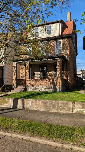 730 Maplewood Ave Photo 1