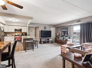 65104 Delaire Landing Rd, Philadelphia, PA 19114