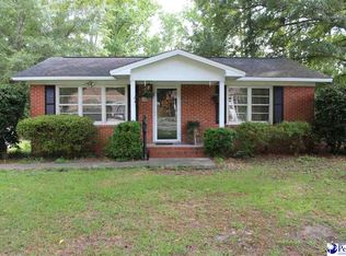 139 Robinhood Rd, Hartsville, SC 29550