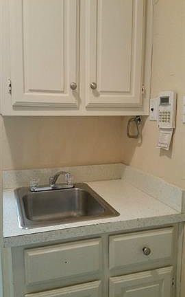 5th image of 1422 Dreda Cir