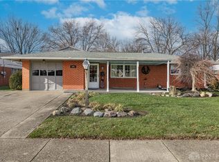 145 Maple Dr, Springboro, OH 45066
