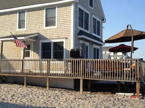 795 1/2 E Broadway, Milford, CT 06460