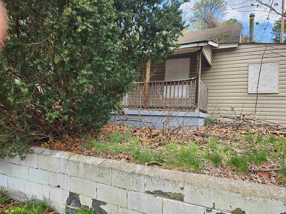 2nd image of 1619 E Main St