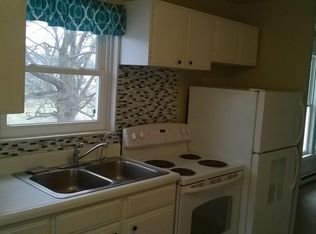 1005 Bell Rd #B, Niles, MI 49120