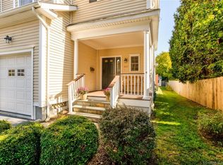 603 S Pine Creek Rd UNIT 603, Fairfield, CT 06824