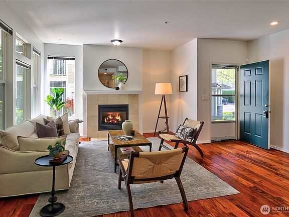 5th image of 2216 Newport Way NW